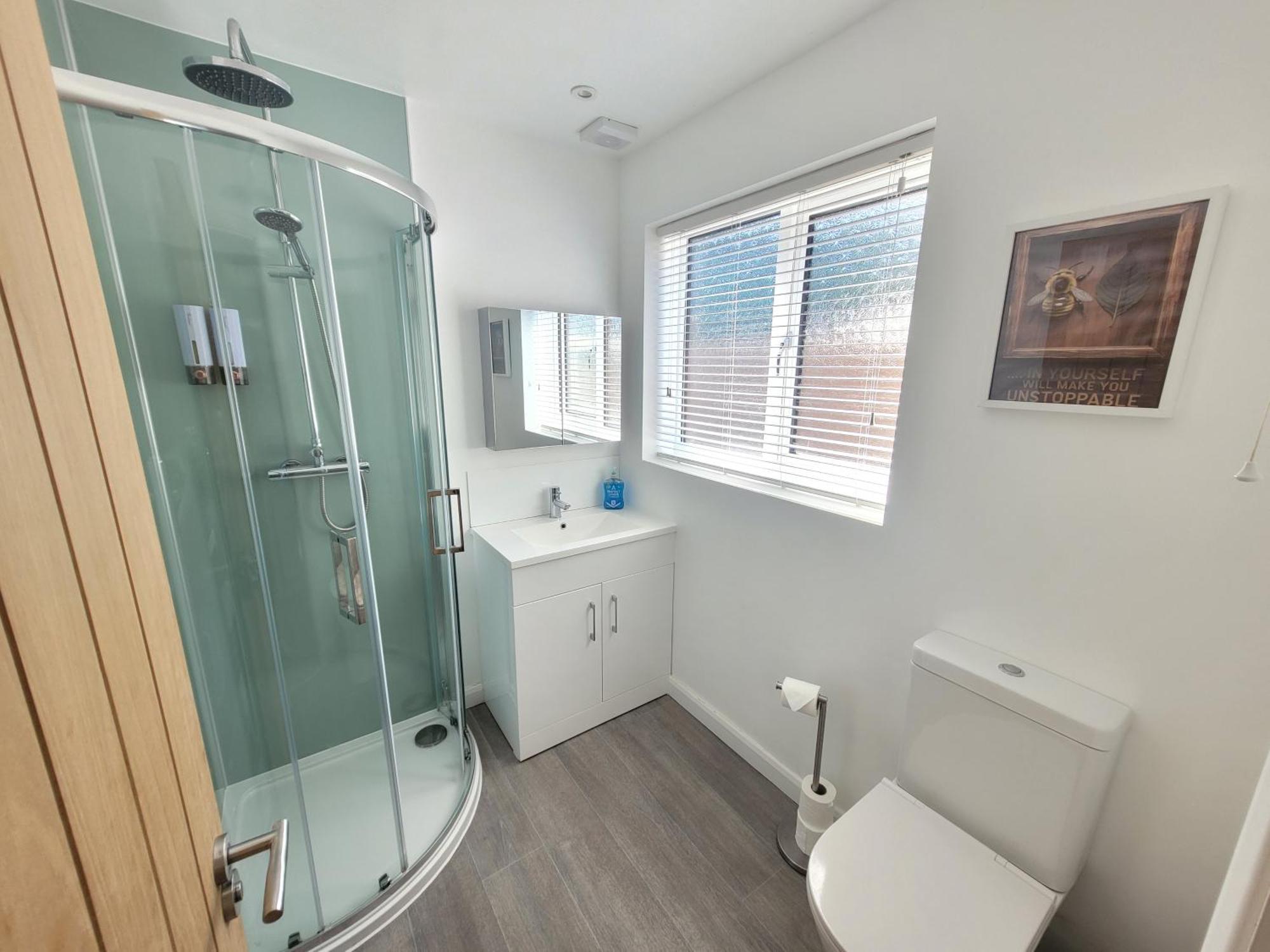 Bumblebee Bungalow - With Separate Office And Gaming Space By Catchpole Stays Colchester Exterior foto
